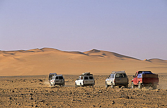 利比亚,费赞,撒哈拉沙漠,吉普车,驾驶,沙漠