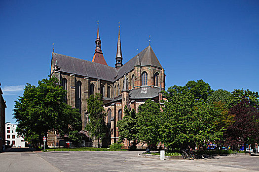 德国,梅克伦堡前波莫瑞州,罗斯托克,教堂