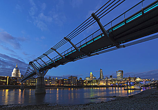 千禧桥,泰晤士河,圣保罗大教堂,伦敦,办公室,英格兰