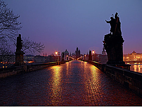 查理大桥,黎明,布拉格,捷克共和国