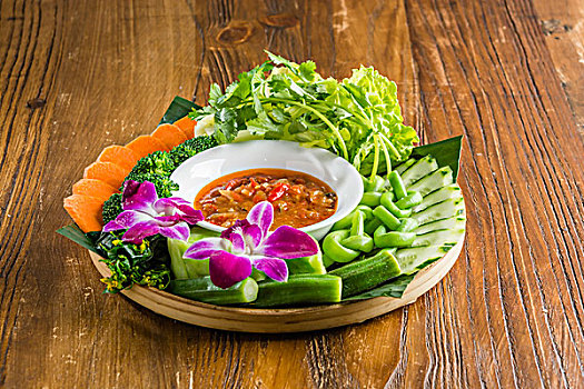 缅甸蔬菜拼盘