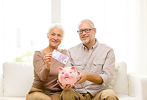 家庭,储蓄,岁月,人,概念,微笑,老年,夫妻,钱,存钱罐,在家