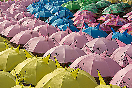 伞摆装饰