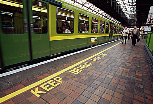 车站,都柏林,爱尔兰,火车站,站台