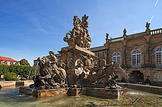 喷泉,正面,新宫,上弗兰科尼亚,巴伐利亚,德国,欧洲