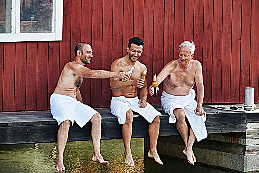 三个男人,分享,啤酒,户外,桑拿浴