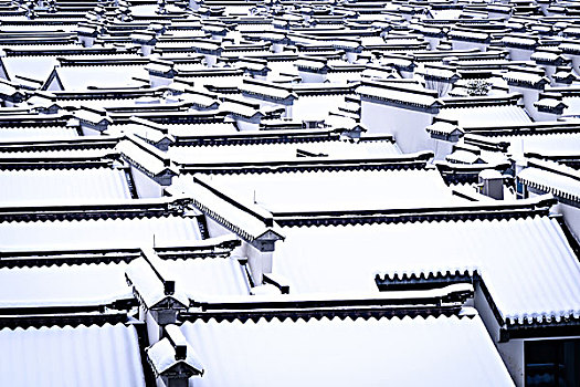 俯瞰雪后的老门东景区建筑群