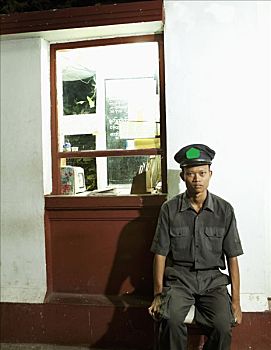 保安,坐,户外,商店,缅甸