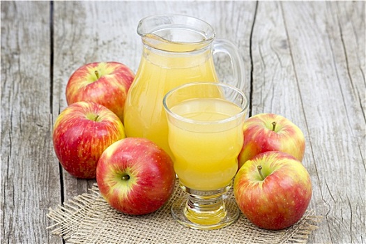 苹果汁,苹果,木质背景