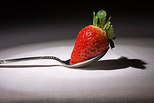 草莓,勺子