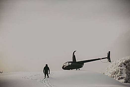 男人,直升飞机,大雪,山,加拿大