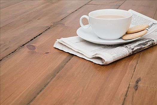 茶,报纸,地板