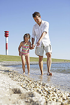 德国,下萨克森,海滩,父亲,女儿,赤足,海滩漫步,序列,北海