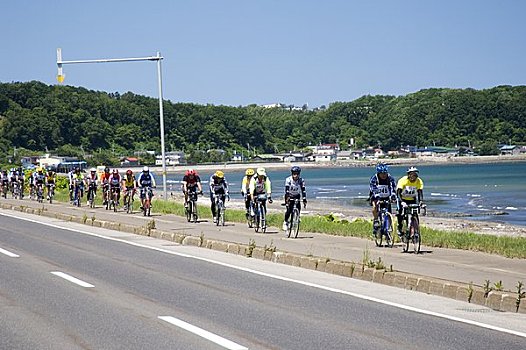 骑自行车,鄂霍次克海,海边