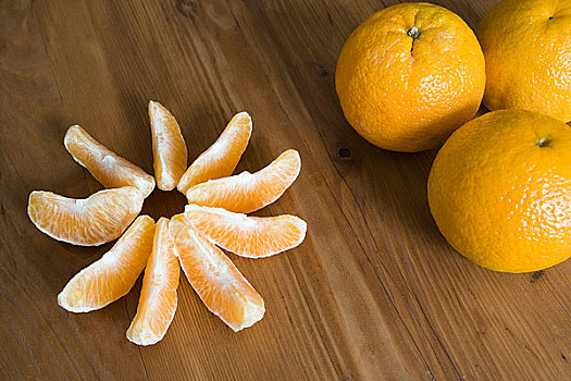 橘子,桔瓣,放置,桌子
