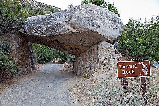隧道,石头,红杉国家公园,加利福尼亚,美国