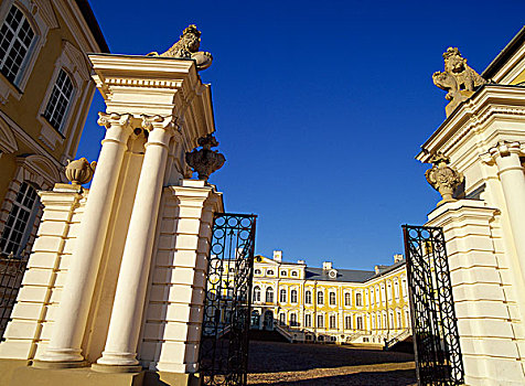 宫殿,拉脱维亚