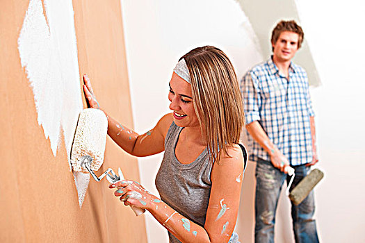 家庭装修,男青年,女人,上油漆,墙壁,油漆滚