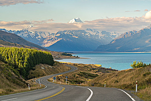 道路,挨着,普卡基湖,看,库克山,山脉,地区,坎特伯雷地区,南岛,新西兰