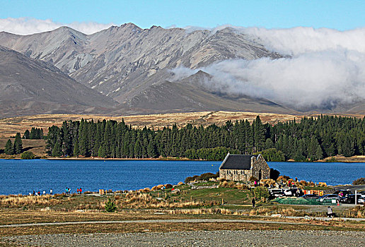 新西兰第卡波湖岸边的牧羊人教堂churchofthegoodshepherd