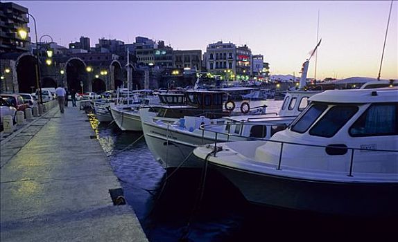 捕鱼,船,伊拉克利翁,港口,克里特岛,希腊