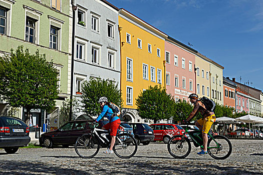 骑车,电,自行车,城镇中心,区域,上巴伐利亚,巴伐利亚,德国,欧洲
