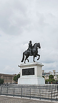 雕塑,骑马,阅兵