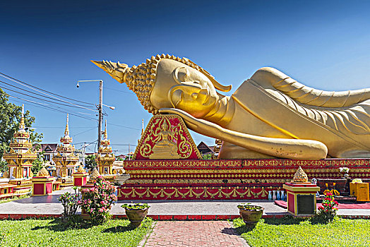 巨大,金色,倚靠,睡觉,佛像,靠近,寺院,庙宇,万象,老挝