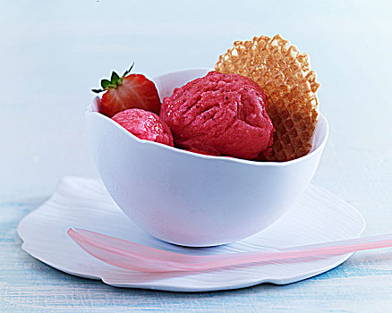 草莓冰激凌,草莓,威化脆皮