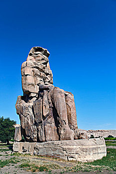 曼农巨像,两个,雕像,法老,阿蒙霍特普三世,西部,靠近,现代,白天,路克索神庙,古老,底比斯