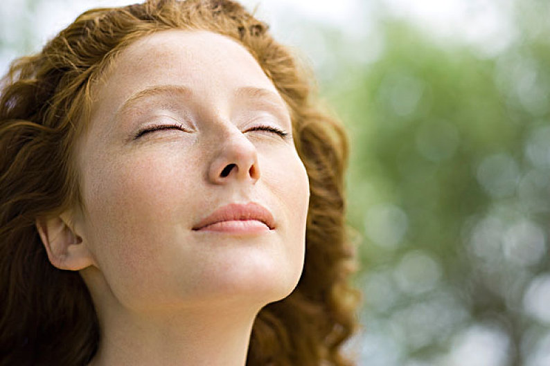 美女,闭眼,安静,表情,脸,头像_高清图片_全景视觉