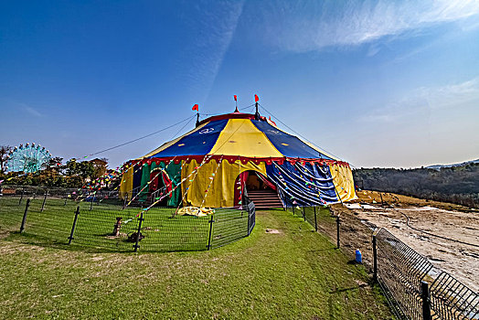馬戲團帳篷建筑景觀