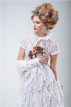 时装模特,白色长裙,花环,花