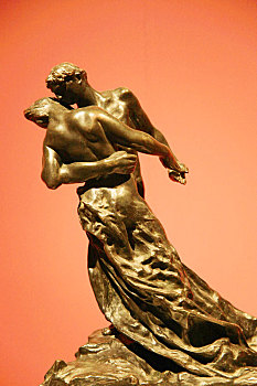 河南省博物院珍藏的法国画家卡米耶,克洛代尔雕塑作品,华尔兹舞曲