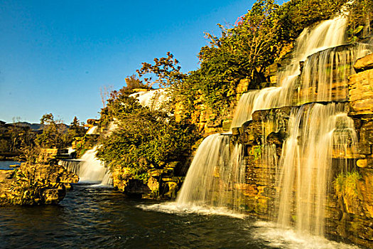 云南昆明瀑布公园亚洲第一大人工瀑布景观