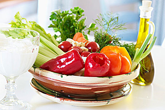 健康饮食,蔬菜,橄榄油,酸奶