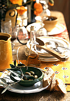桌子,田园风格,碗,橄榄,面包