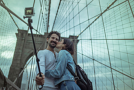 情侣,布鲁克林大桥,棍,纽约,美国,北美