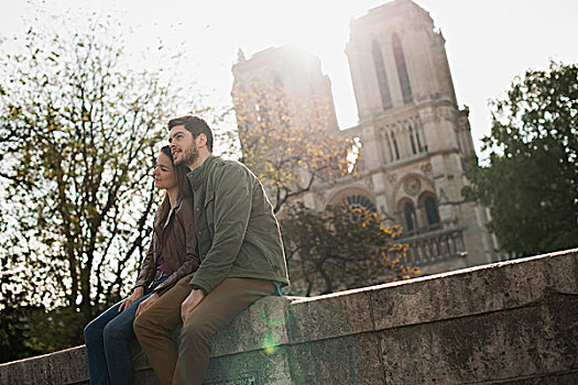 情侣,浪漫,并排,相拥,户外,圣母大教堂,巴黎