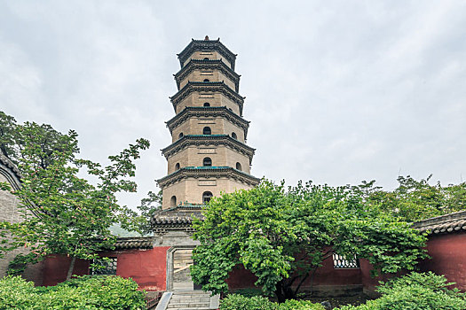 山西太原晋祠十方奉圣禅寺舍利生生塔