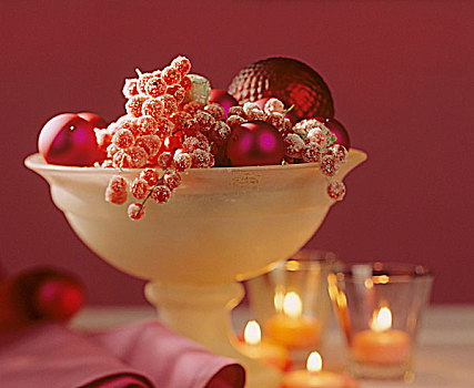 玻璃碗,浆果,圣诞节饰物,桌中央