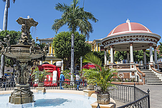 喷泉,尼加拉瓜