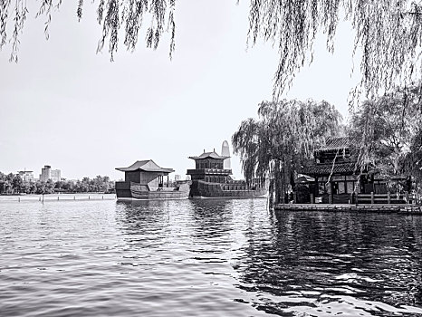 大明湖风景区