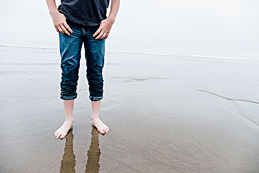 卷,牛仔裤,海滩