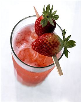 草莓饮料,冰块,装饰,草莓