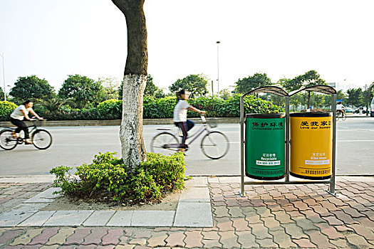 广东,广州,骑车,骑,街道,后面,再循环,垃圾箱