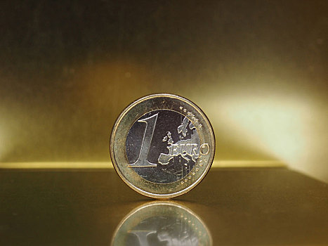1欧元,硬币,欧盟,上方,金色背景
