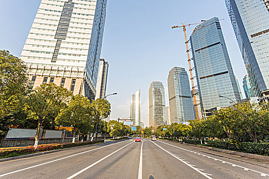 天际线,城市道路,写字楼,白天