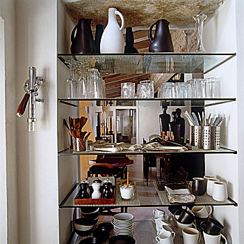 玻璃杯,架子,两个,墙壁,分隔,餐厅,厨房,玻璃器皿,瓷器,餐具