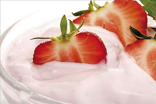 草莓,酸奶